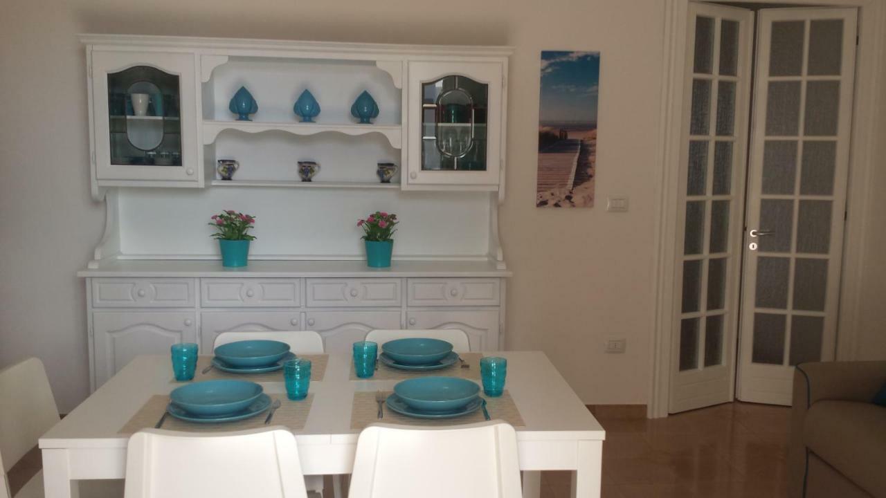 Villetta Acquamarina Torre Lapillo Eksteriør billede